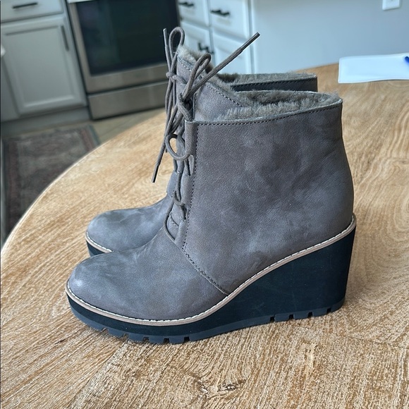 Eileen Fisher Shoes - NWOT Eileen Fisher Alpine Lamb Fur Wedge Booties 8.5